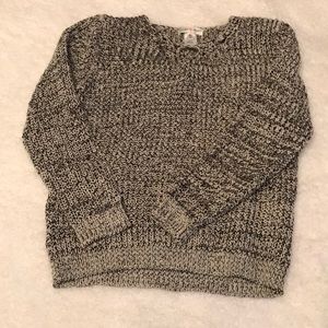 ☀️Woven heart girls XL sweater